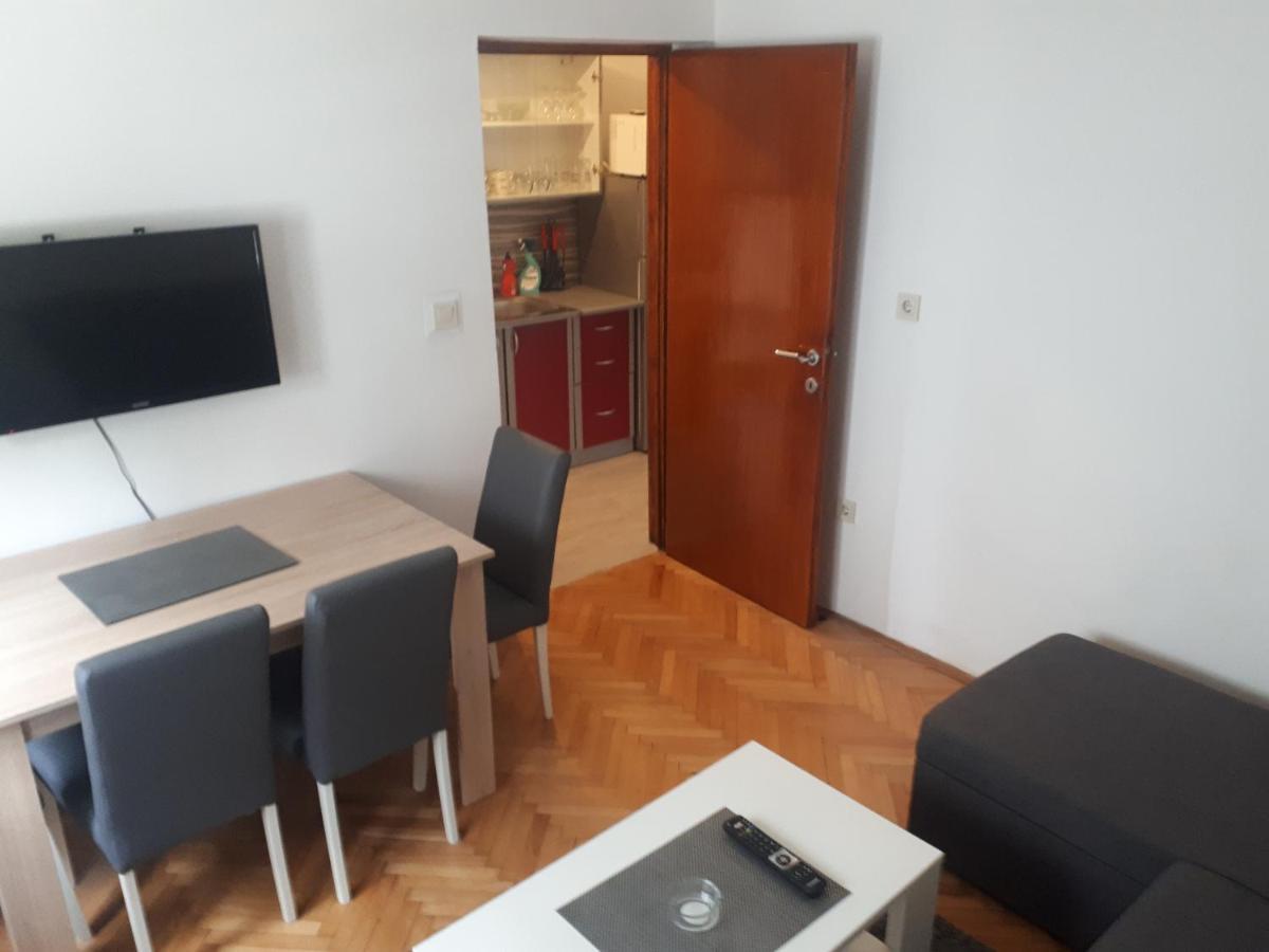 Kaštela Apartments Mamich מראה חיצוני תמונה