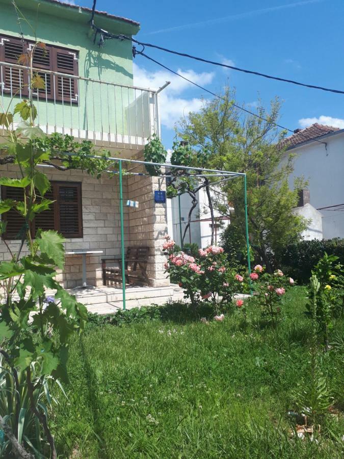 Kaštela Apartments Mamich מראה חיצוני תמונה