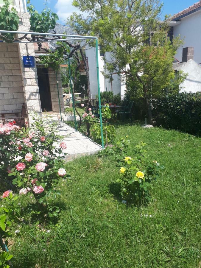 Kaštela Apartments Mamich מראה חיצוני תמונה