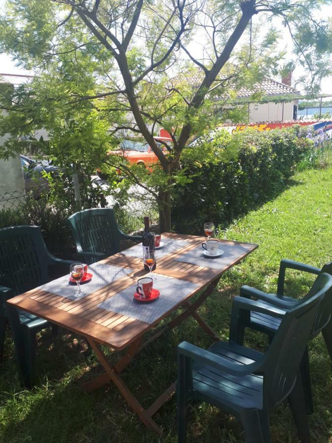 Kaštela Apartments Mamich מראה חיצוני תמונה