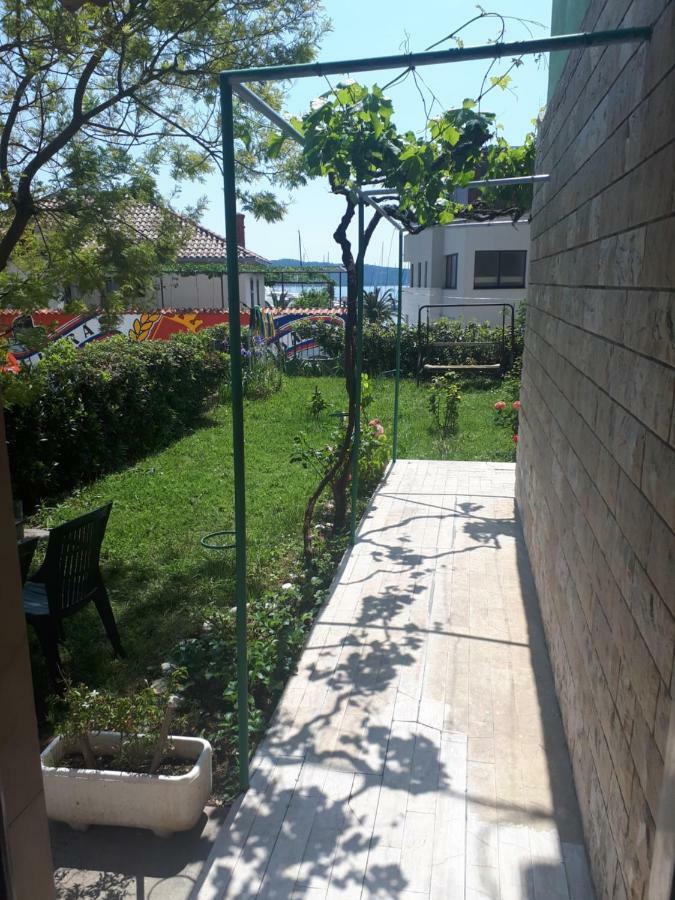 Kaštela Apartments Mamich מראה חיצוני תמונה